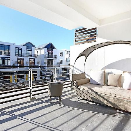 Eden On The Bay 118 By Hostagents Lägenhet Bloubergstrand Exteriör bild