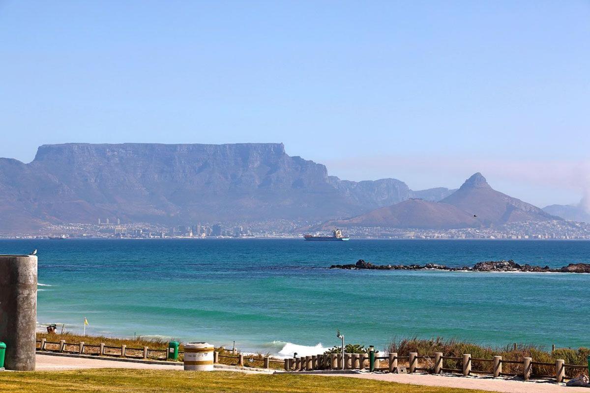 Eden On The Bay 118 By Hostagents Lägenhet Bloubergstrand Exteriör bild